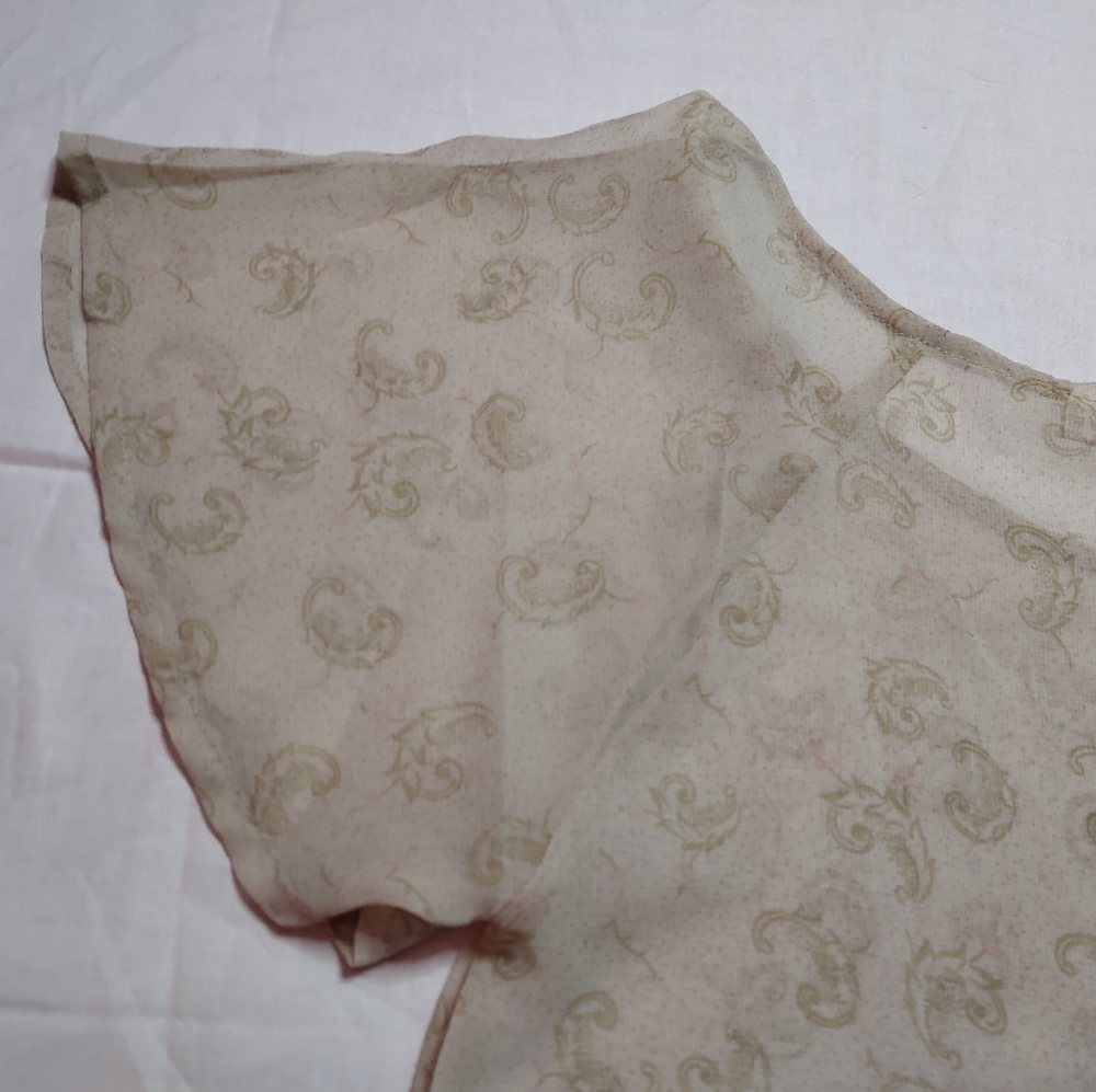 Plum Loco Blouse Women's Size 1 Beige Sheer Top Round Neck Short Sleeve Shirt - Picture 8 of 12